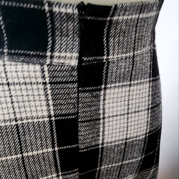 SOLD - A-line midi skirt - Picture 2 of 2